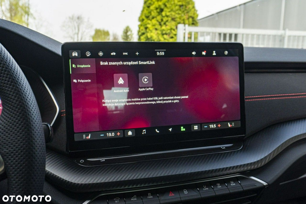 Skoda Octavia 2.0 TSI RS DSG - 27