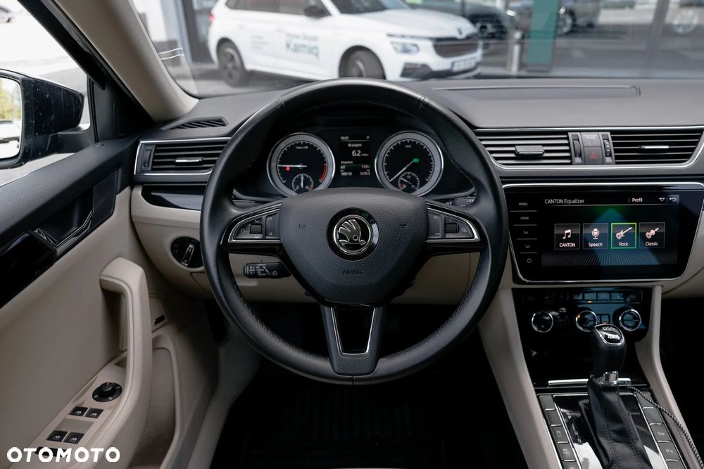 Skoda Superb 2.0 TDI 4x4 L&K DSG - 18