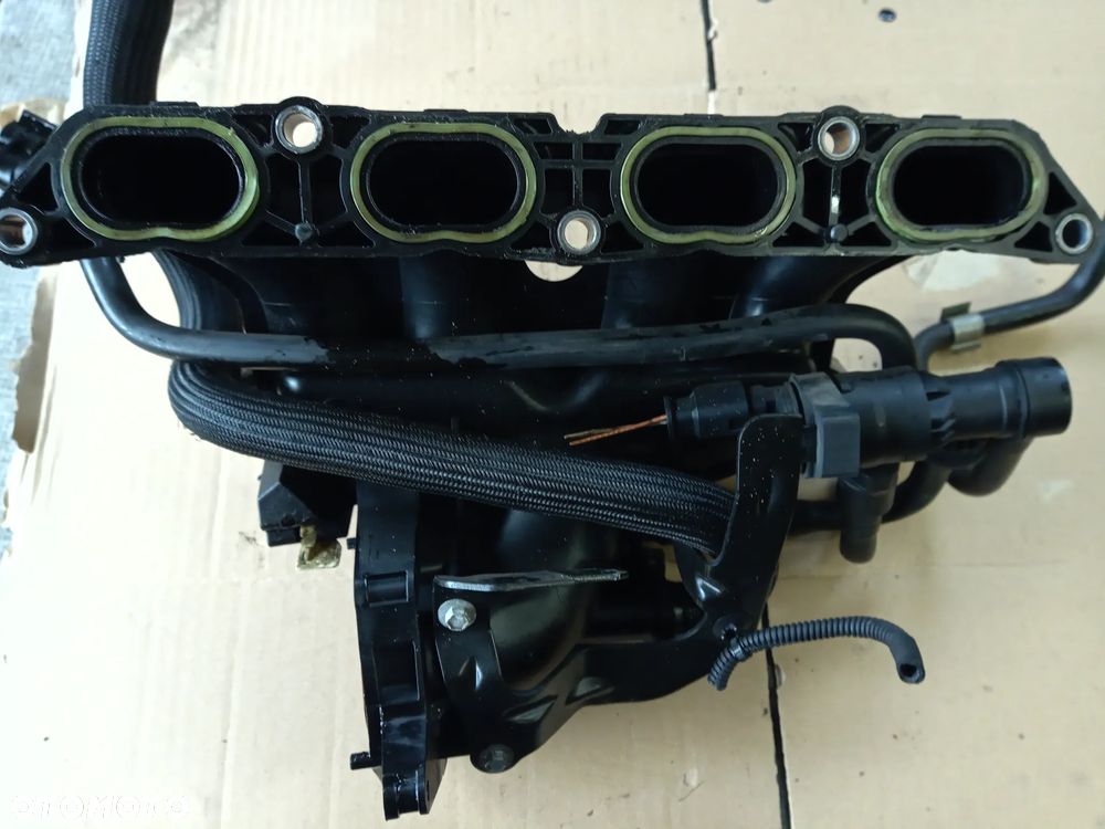 Peugeot 308 3008 5008 Citroen DS4 C4 1.6 THP kolektor ssący 759507780  759507880 - 5