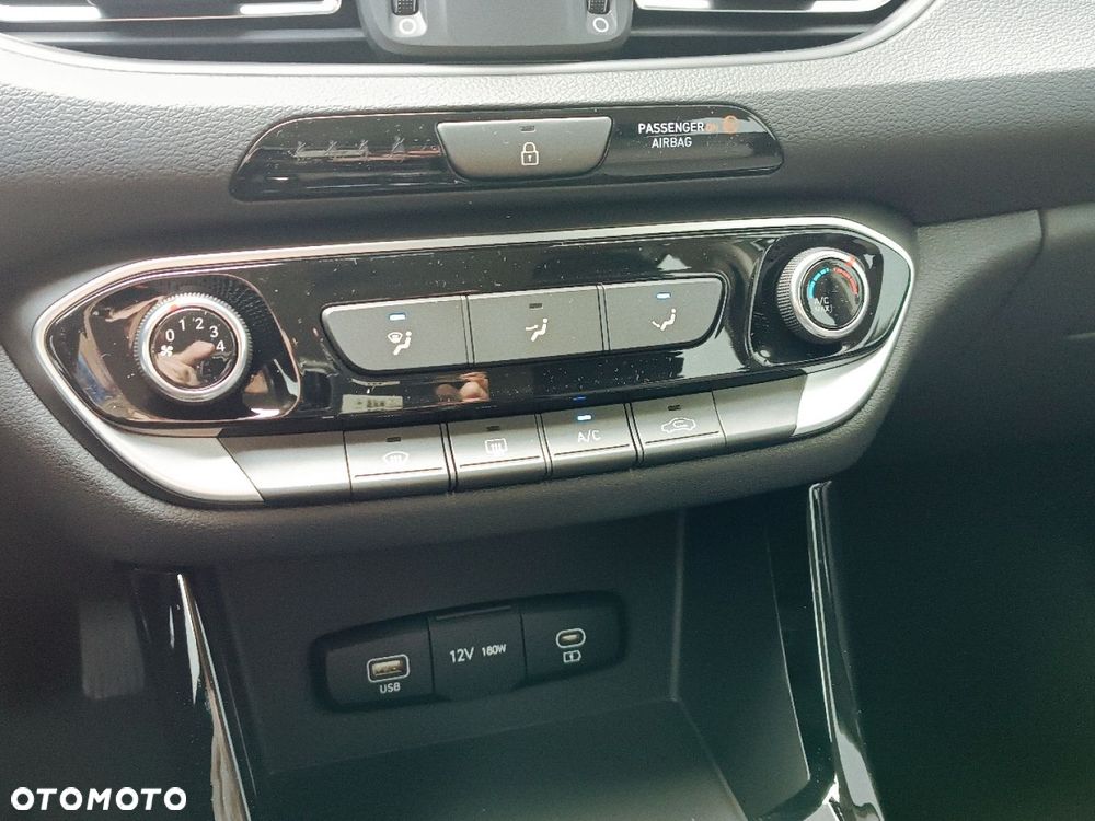 Hyundai i30 1.0 T-GDI Modern - 25