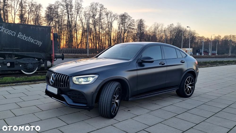 Mercedes-Benz GLC - 1