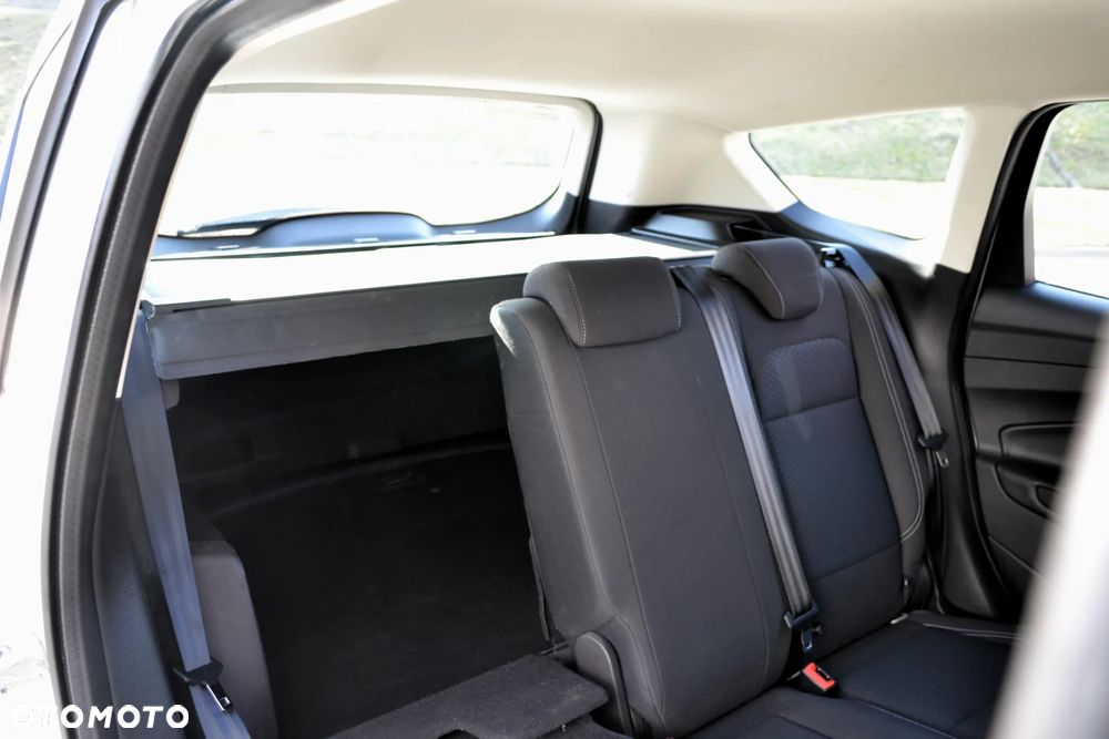 Ford Kuga 2.0 TDCi 4WD Trend - 14