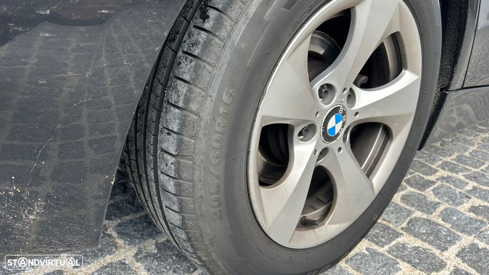 BMW 320 d Modern Line - 5