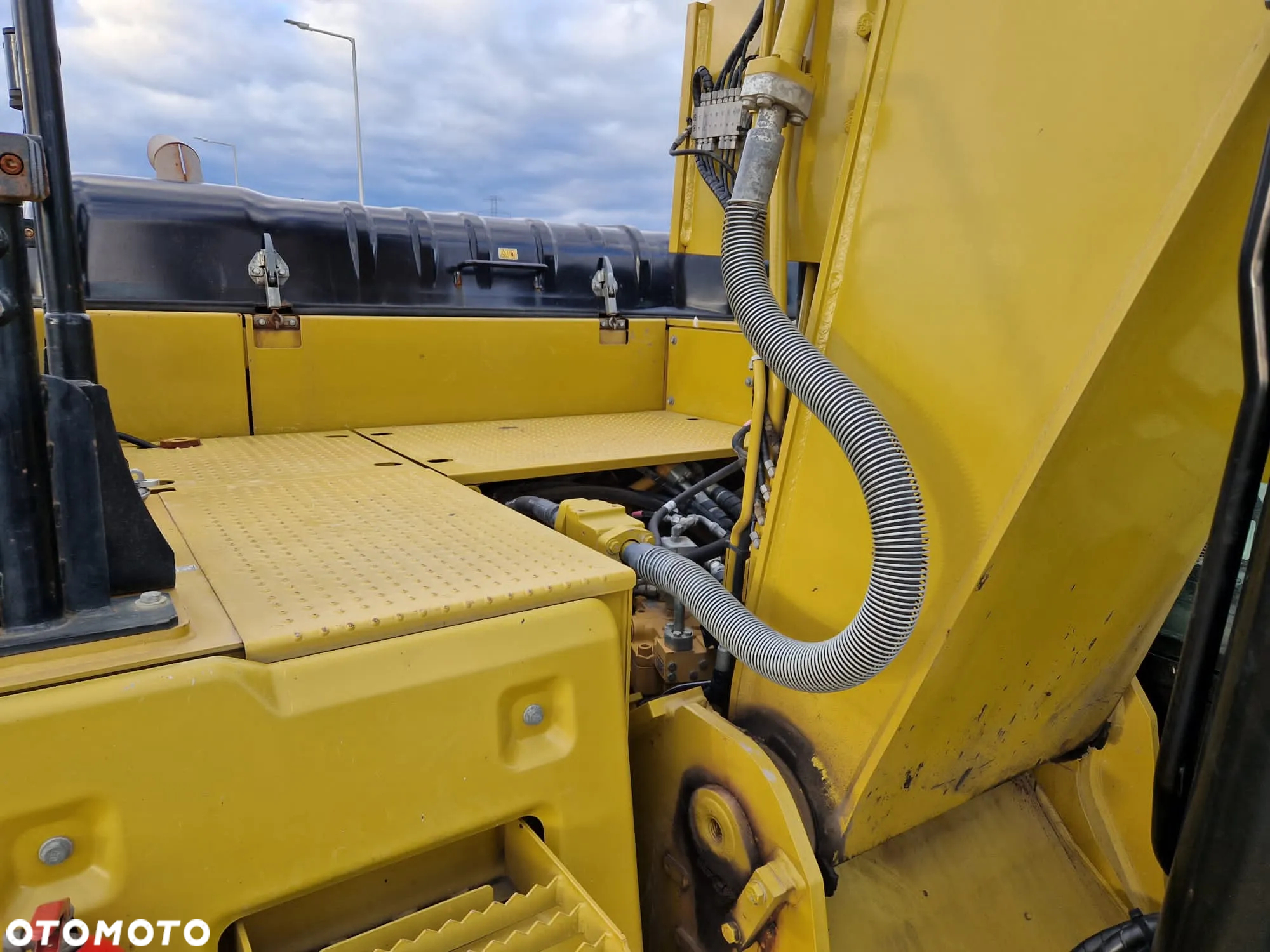 Caterpillar 324 ELN - 8