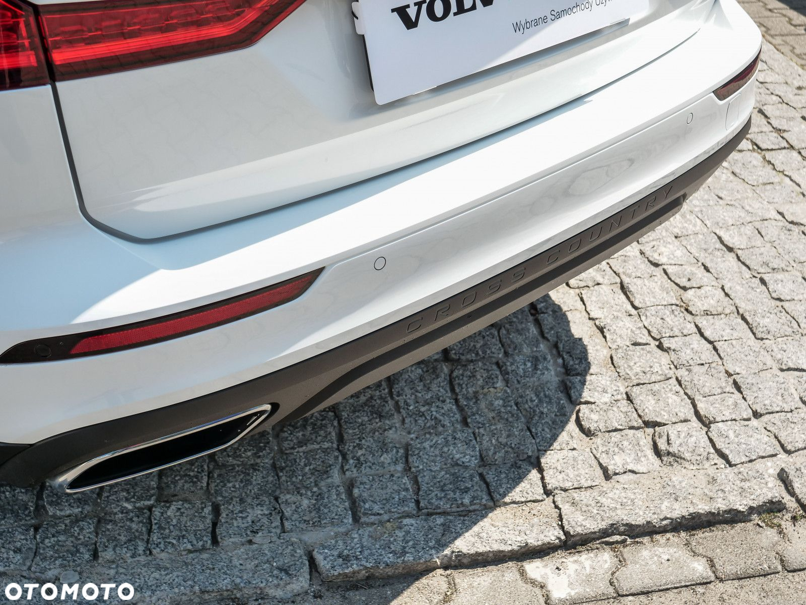 Volvo V60 Cross Country - 9