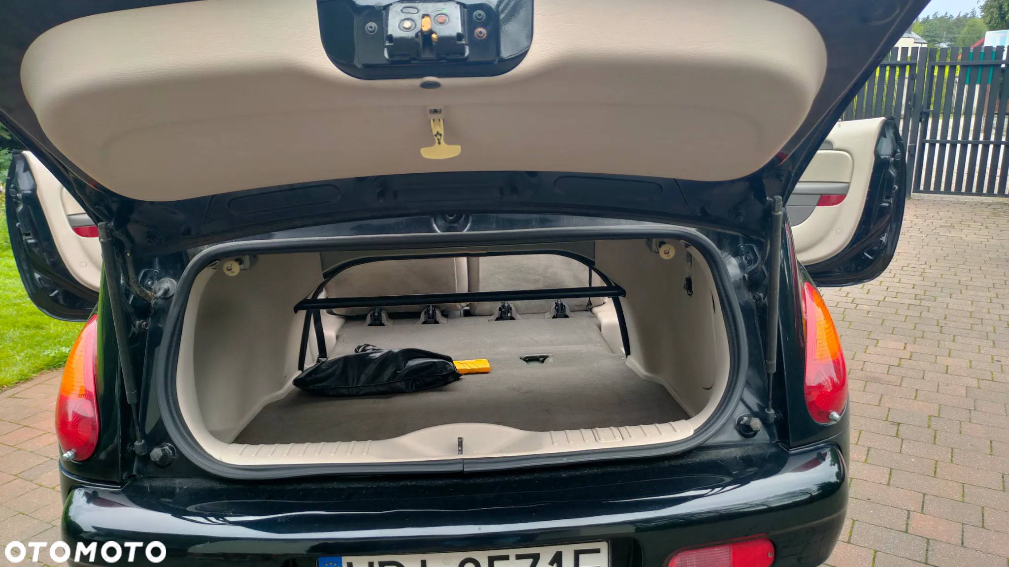 Chrysler PT Cruiser 2.4 Limited - 17