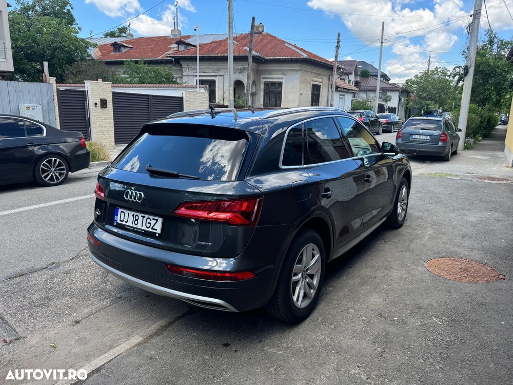 Audi Q5 2.0 45 TFSI S tronic quattro Design - 4