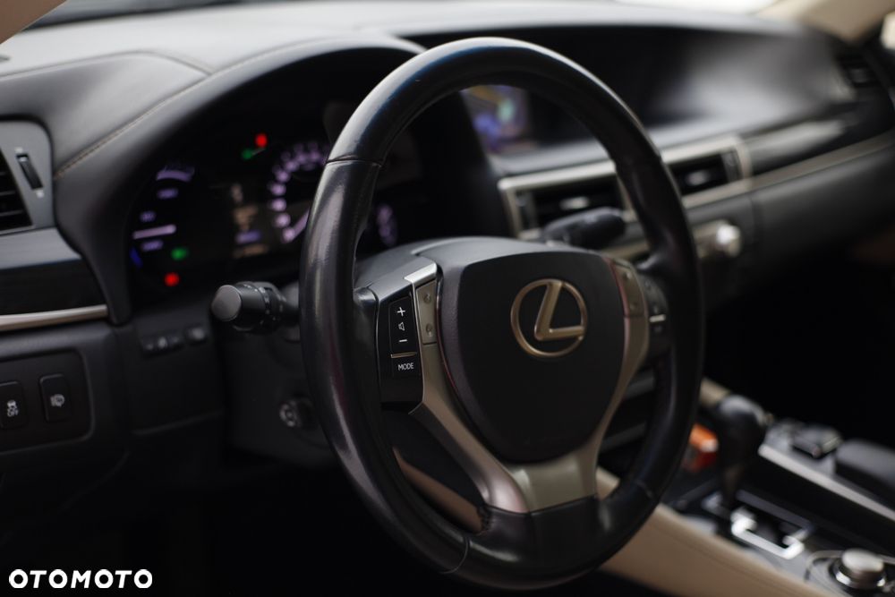 Lexus GS - 8