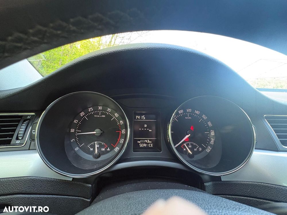 Skoda Octavia 1.9 TDI DPF Elegance - 11