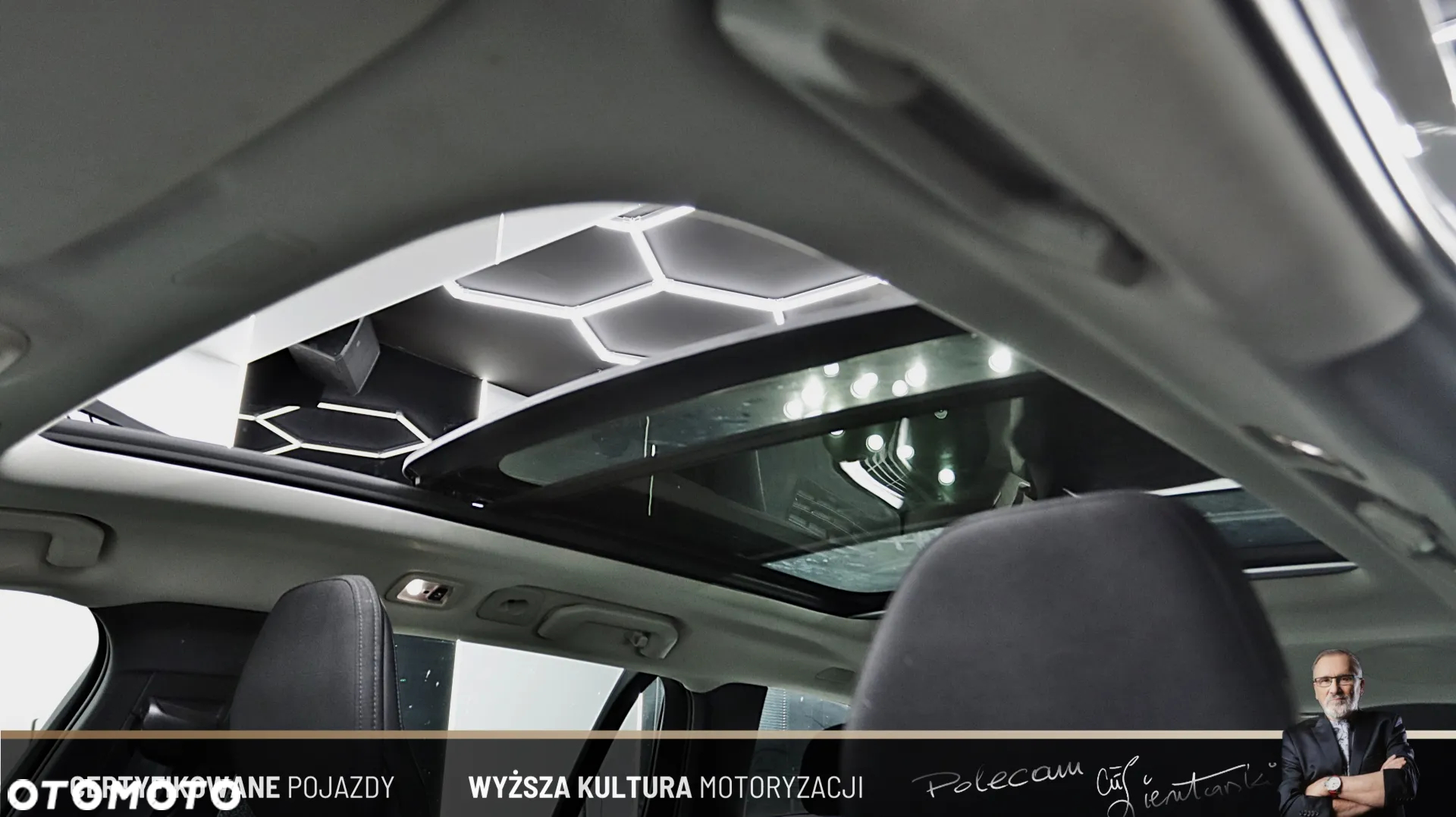 Volvo V60 T6 AWD Geartronic Inscription - 4
