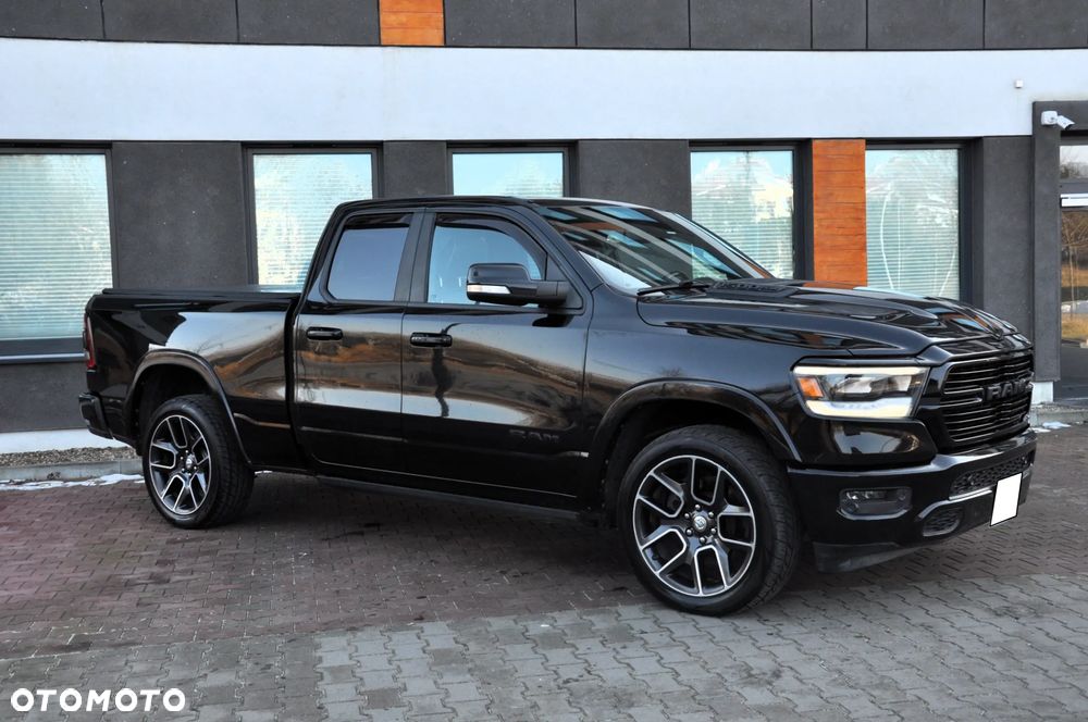 RAM 1500 5.7 Crew Cab Longbed Laramie Chrome - 1