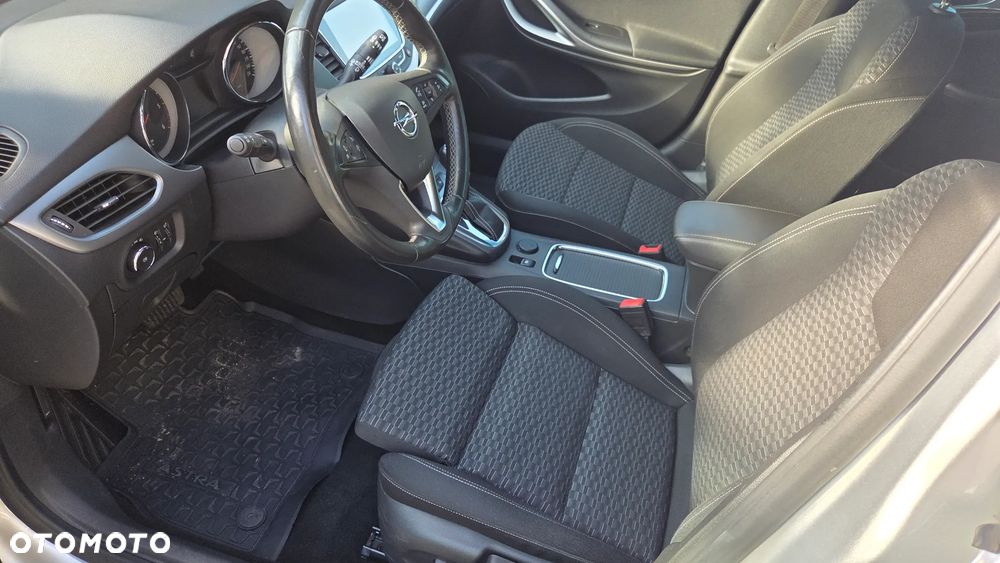 Opel Astra 1.6 CDTI Dynamic - 7