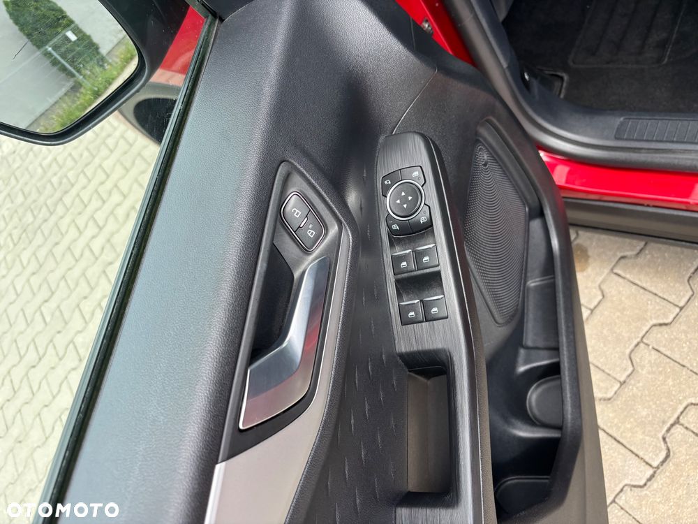 Ford Kuga 1.5 EcoBlue TITANIUM - 16