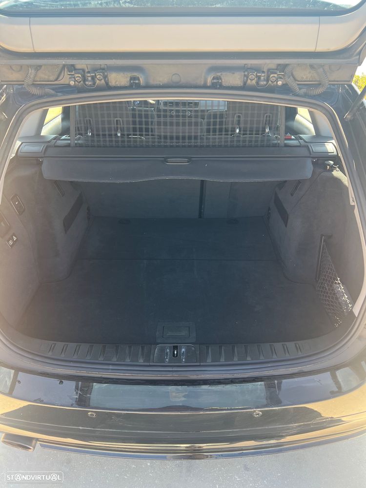 BMW 318 d Dynamic - 11