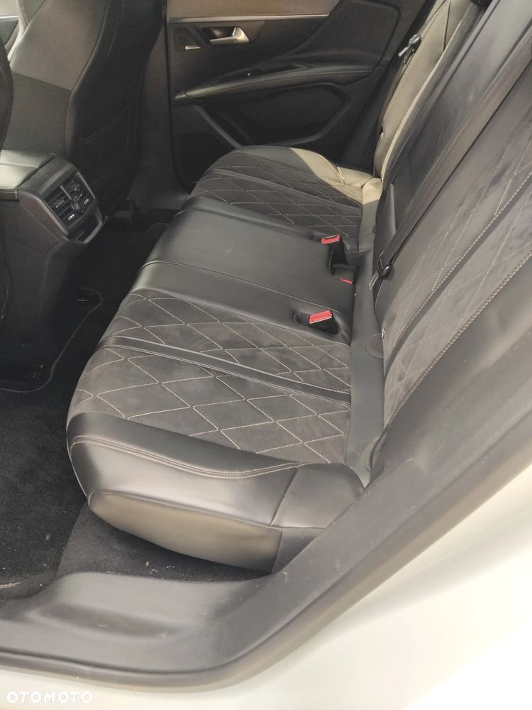 Peugeot 3008 BlueHDi 180 Stop & Start EAT6 GT - 8