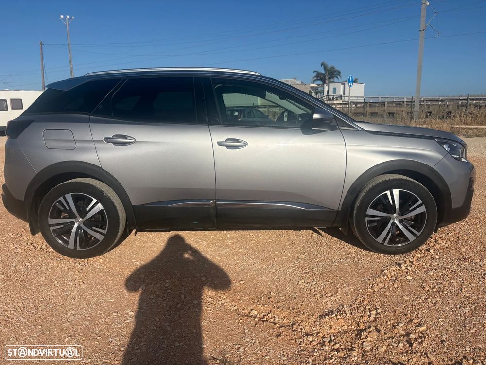 Peugeot 3008 1.5 BlueHDi Allure EAT8 - 2