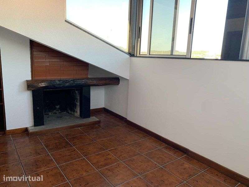 Apartamento T1+1, Rua Sta Margarida - Grande imagem: 3/10