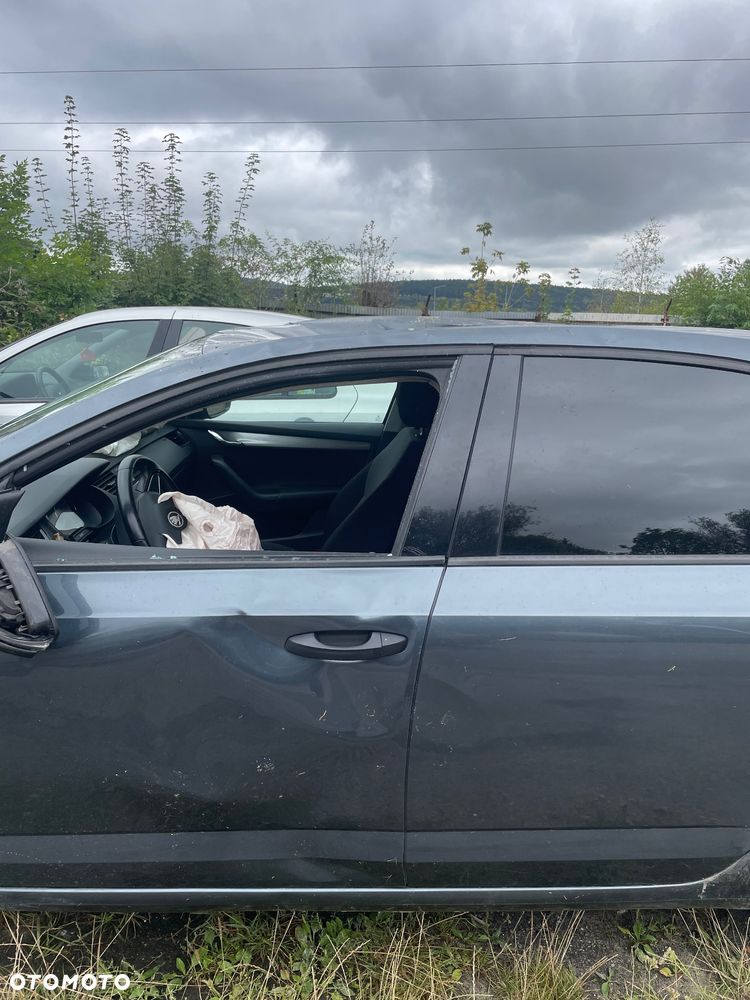 Skoda Octavia 1.6 TDI Active - 4