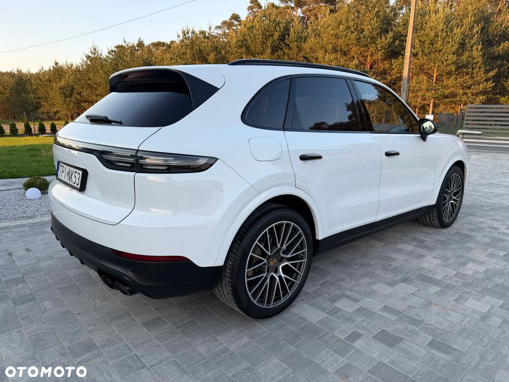 Porsche Cayenne Platinum Edition - 3