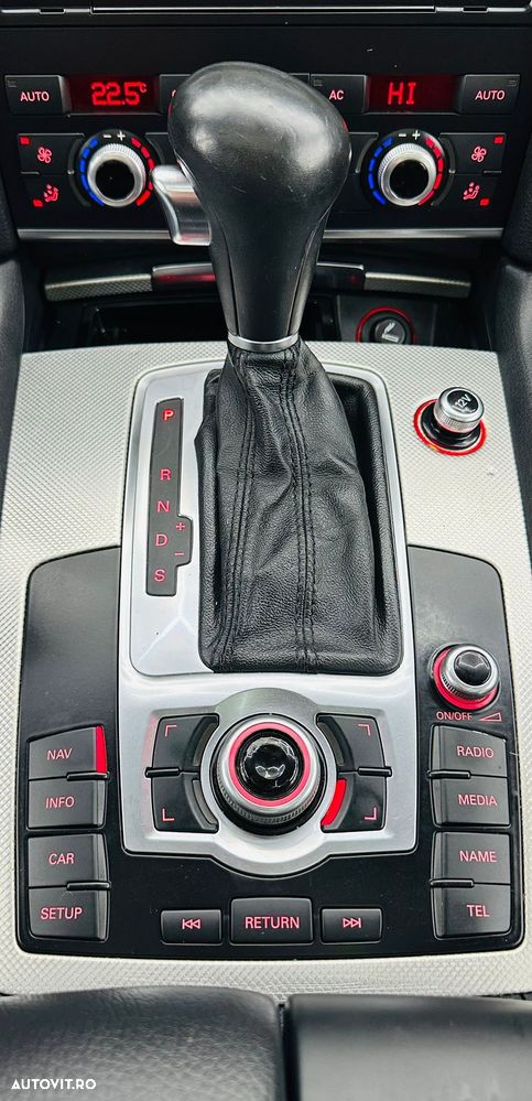 Audi Q7 3.0 TDI DPF Quattro Tiptronic - 28