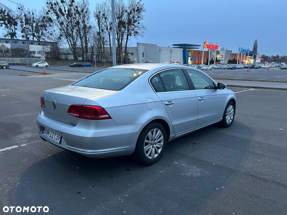 Volkswagen Passat 2.0 TDI DSG BlueMotion Technology Highline - 4