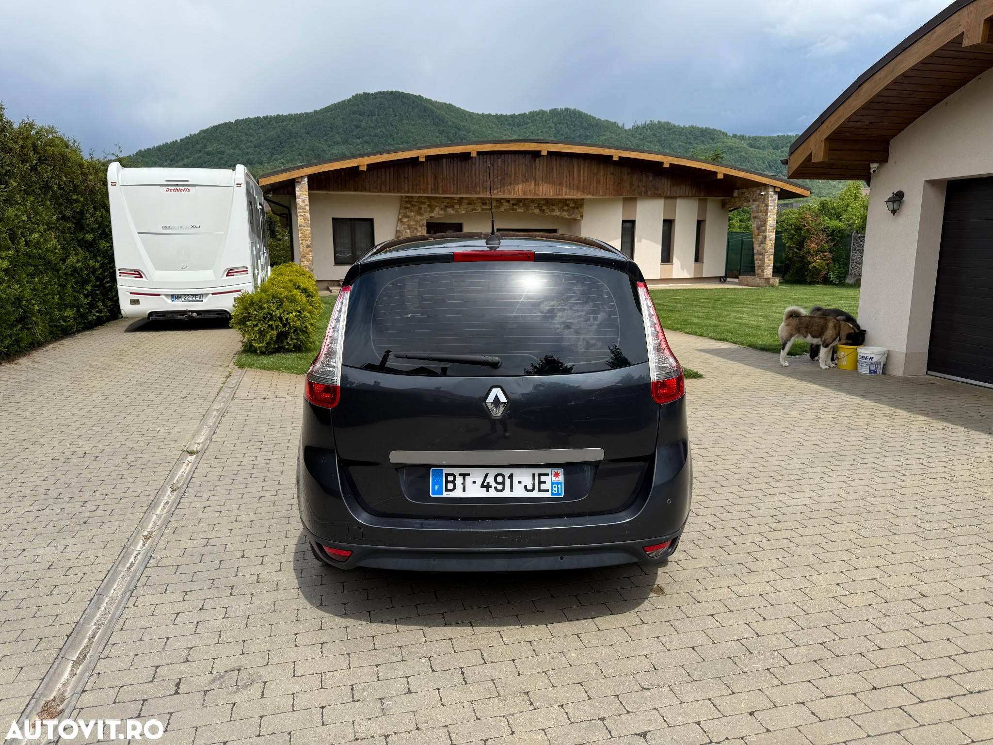 Renault Grand Scenic dCi 110 EDC Bose Edition - 28