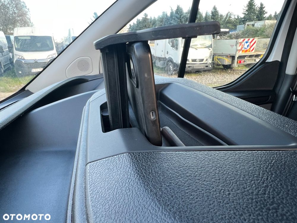 Ford Transit Custom - 22