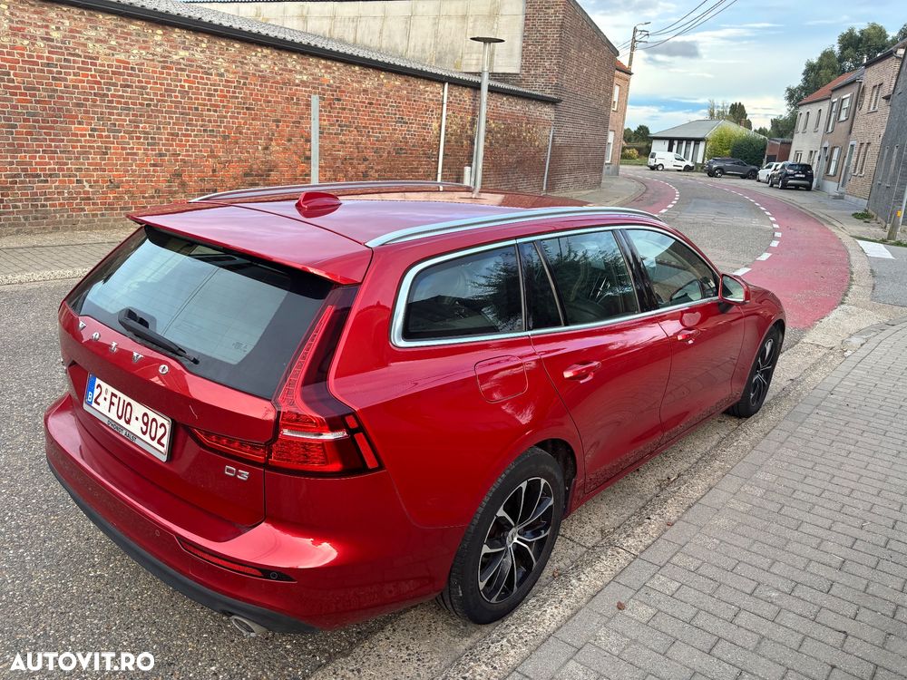 Volvo V60 D3 Momentum Pro - 4