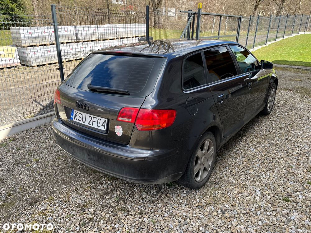 Audi A3 Sportback 2.0 TDI Ambition - 4