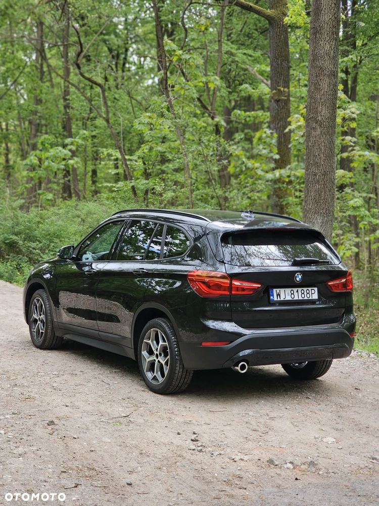 BMW X1 sDrive18i - 3