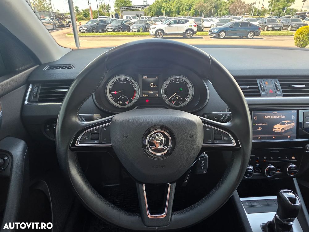 Skoda Octavia 1.6 TDI DSG Ambition - 15