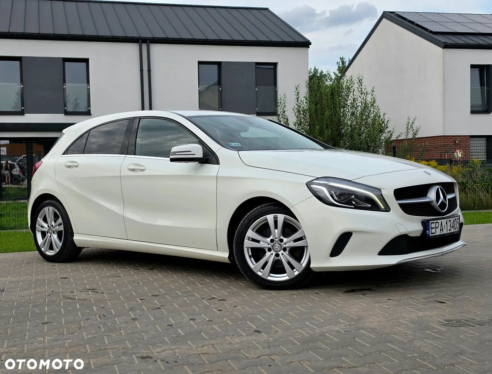 Mercedes-Benz Klasa A 180 7G-DCT AMG Line - 16
