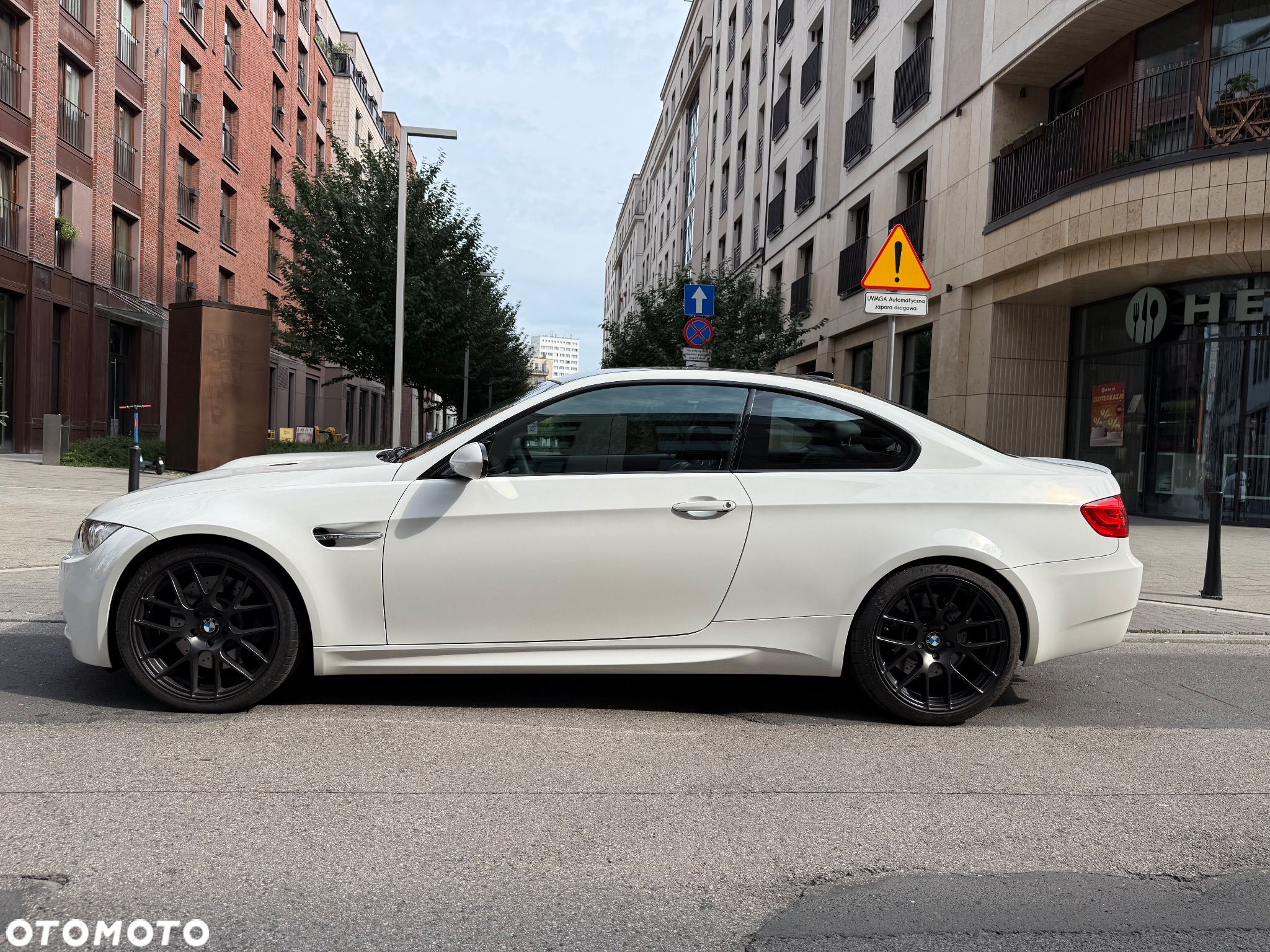 BMW M3 Standard - 3
