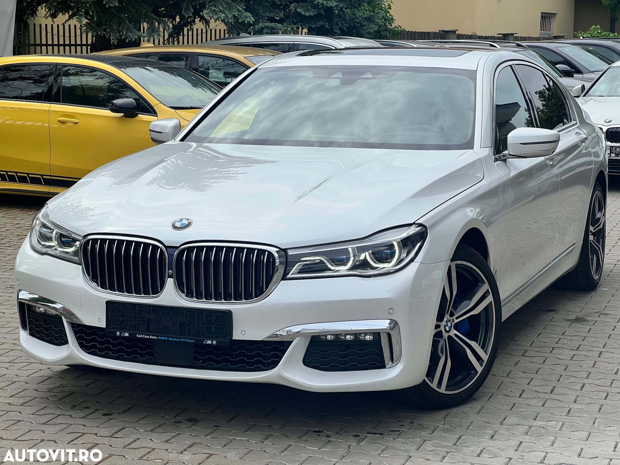 BMW Seria 7 730Ld xDrive - 1