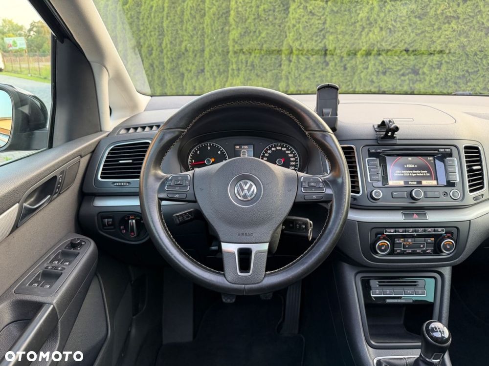 Volkswagen Sharan - 15