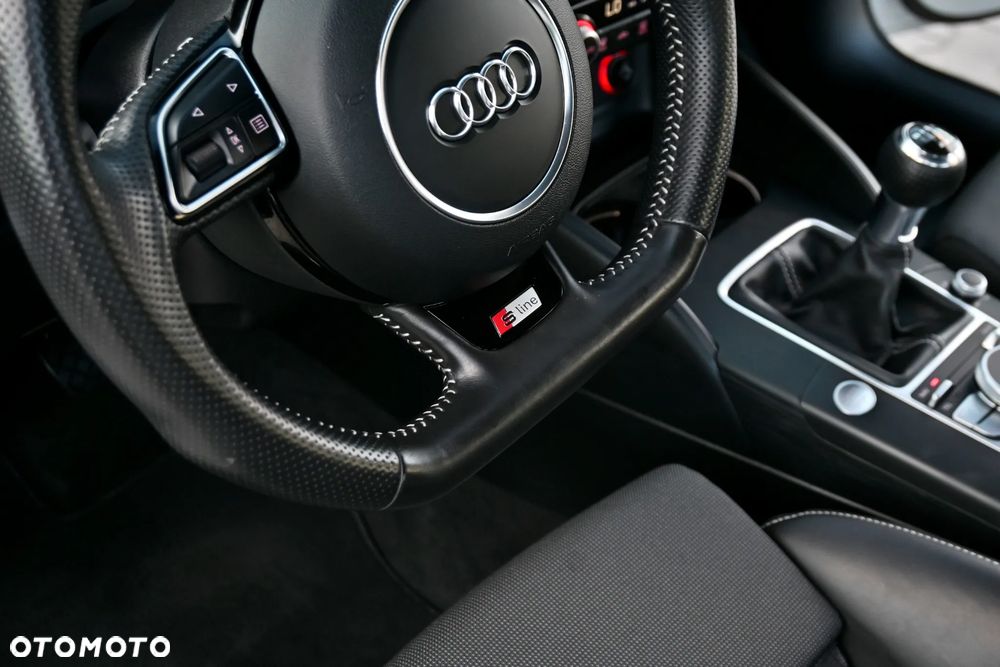 Audi A3 Sportback 2.0 TDI (clean diesel) S line Sportpaket - 35