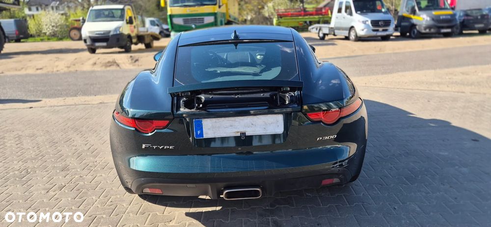 Jaguar F-Type 2.0 Turbo R-Dynamic - 15