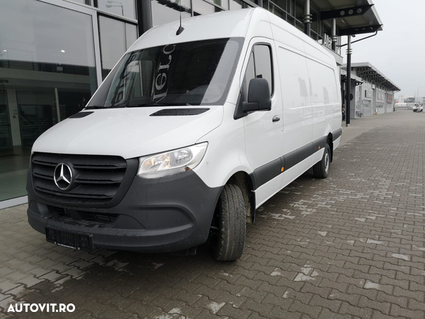 Mercedes-Benz Sprinter 317 6 Europaleti