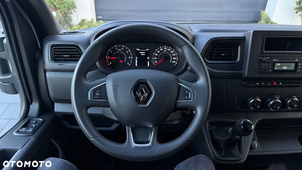 Renault Master - 25