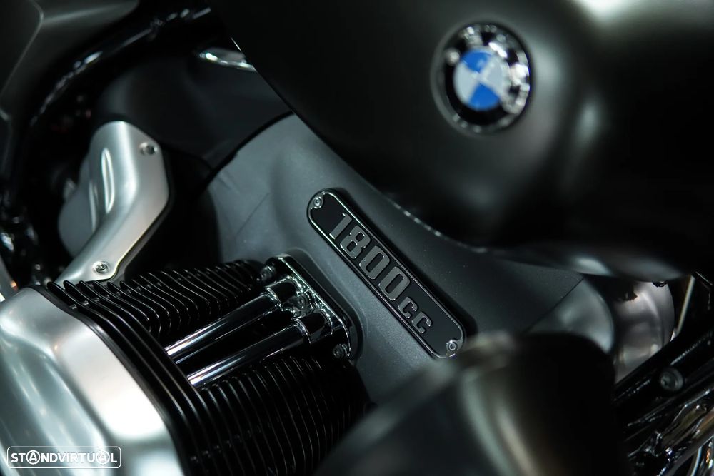 BMW R 18 Transcontinental Manhattan Metallic Matte - 32