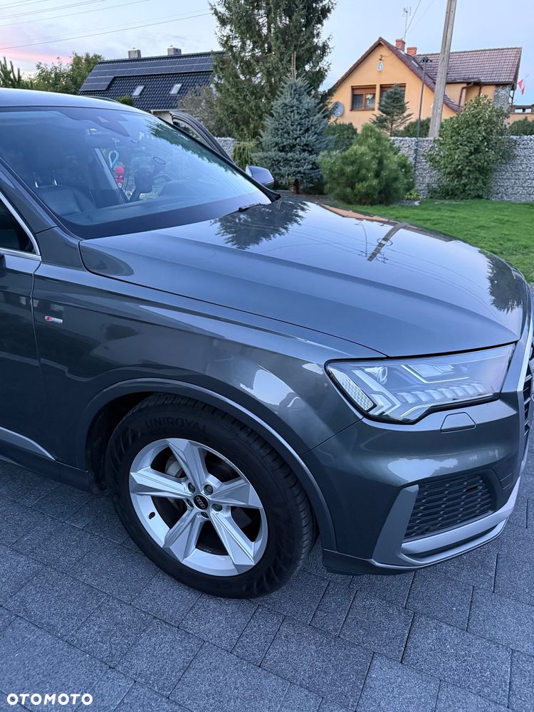 Audi Q7 - 8