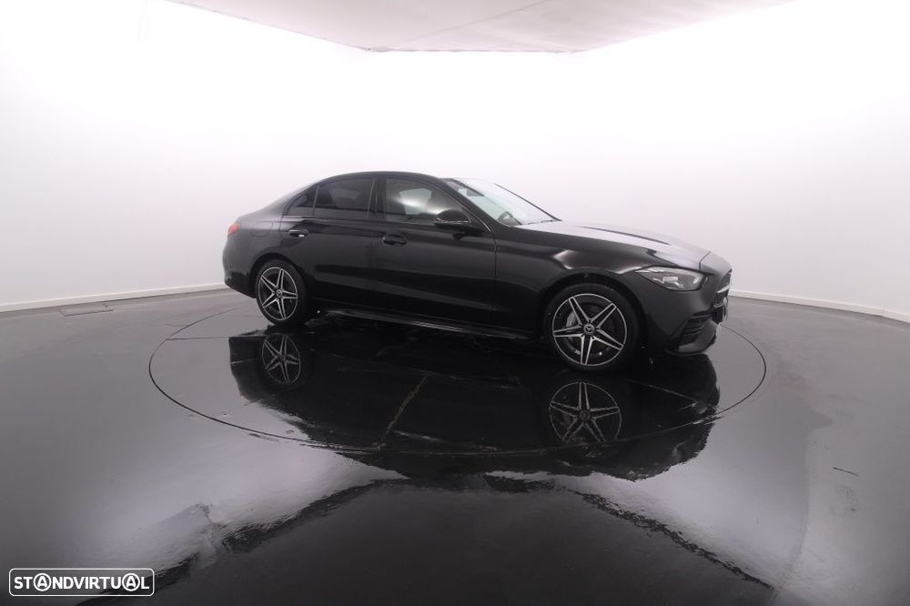 Mercedes-Benz C 300 de AMG Line - 10