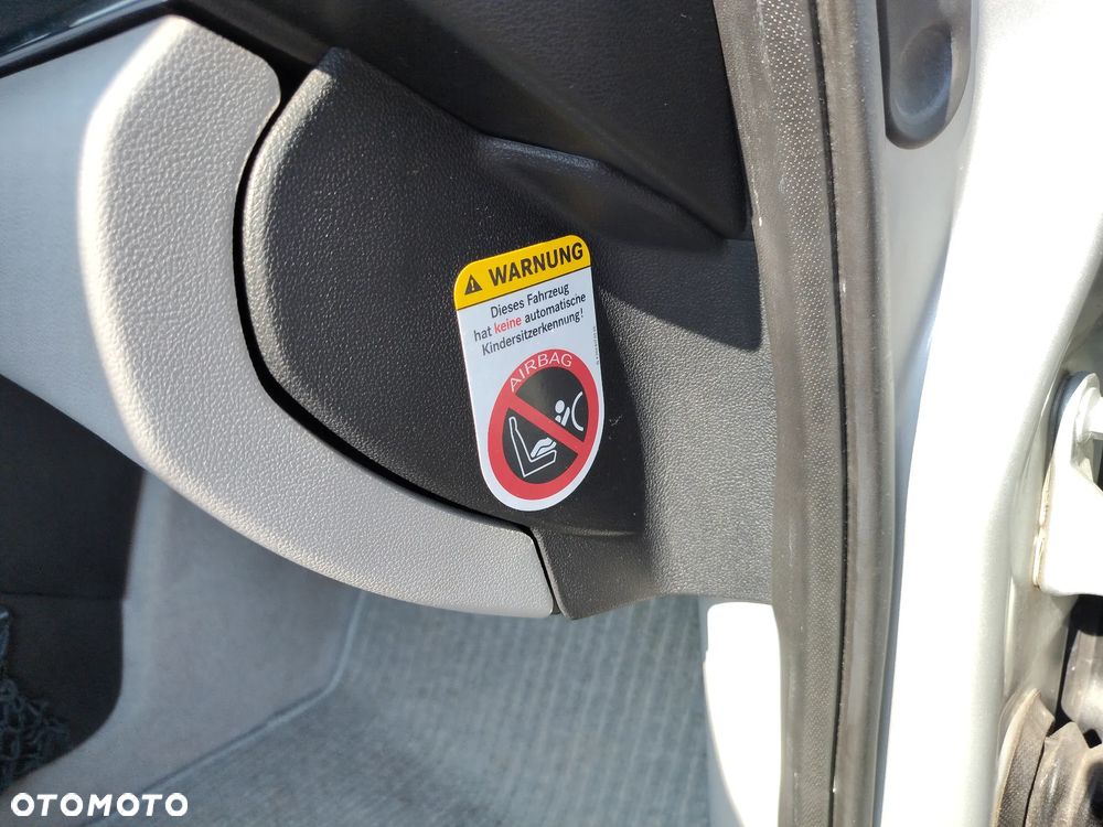 Mercedes-Benz Klasa B - 32