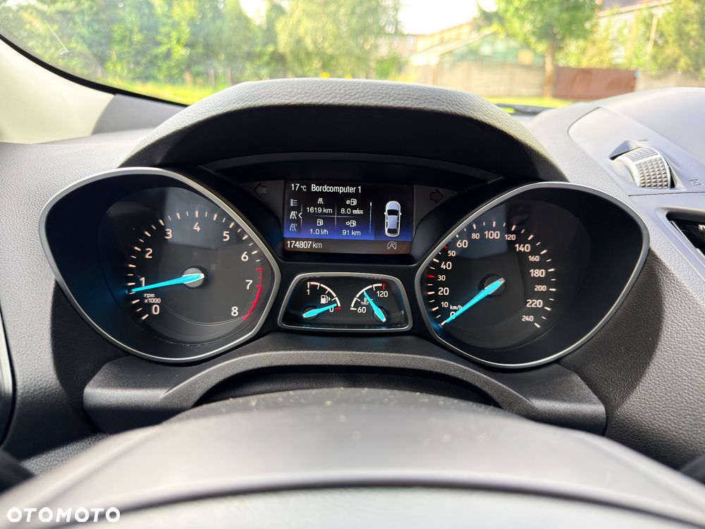 Ford Kuga 1.5 EcoBoost 2x4 Cool & Connect - 35