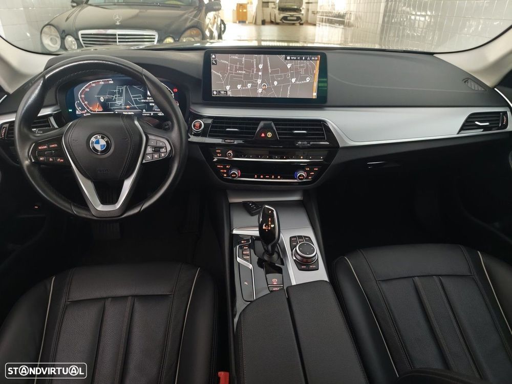 BMW 520 d Auto - 15