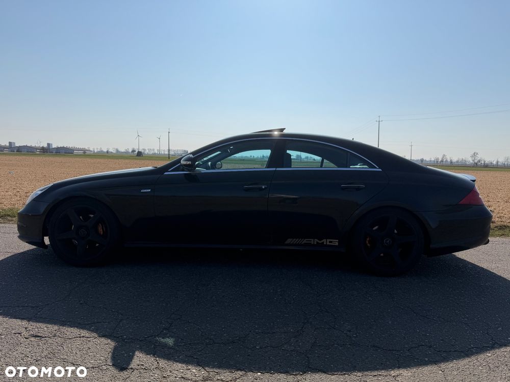 Mercedes-Benz CLS 500 - 25