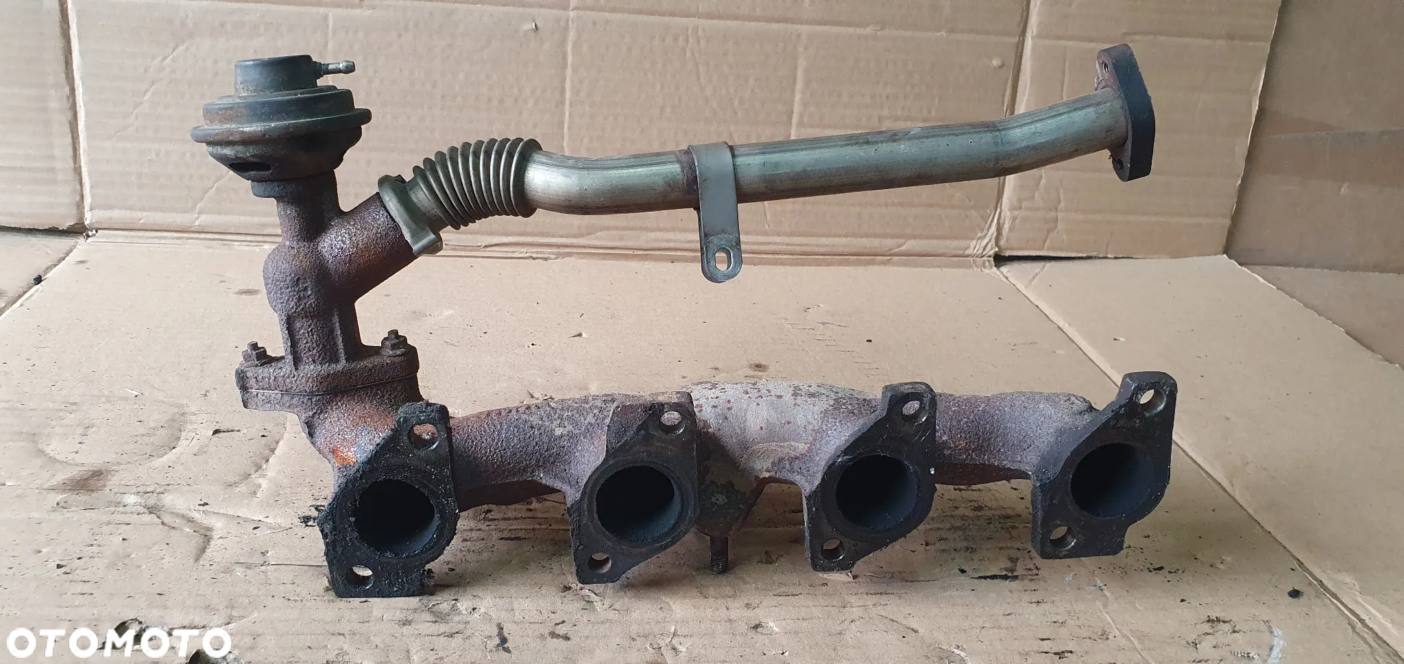Kolektor wydechowy EGR Peugeot Partner 2.0 HDI 9633602180 - 4