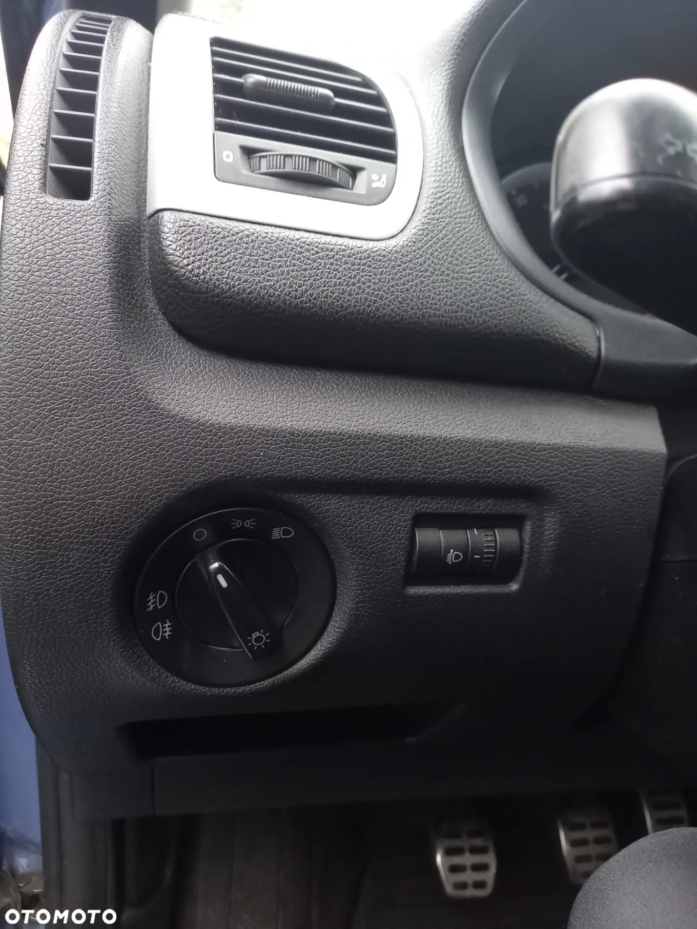 Skoda Roomster 1.6 16V Scout - 19