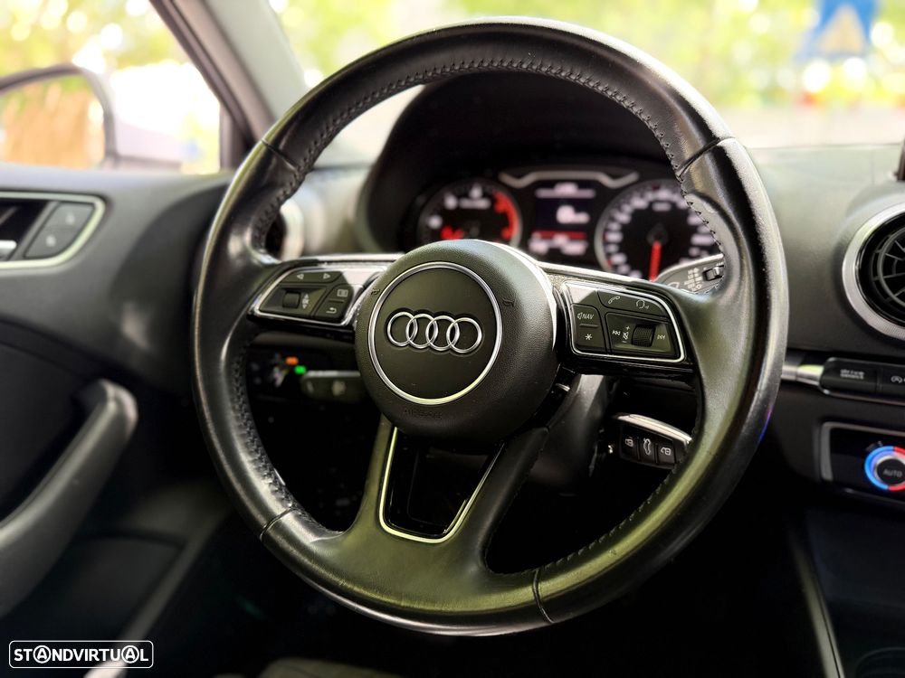 Audi A3 Limousine 30 TDI S tronic sport - 8