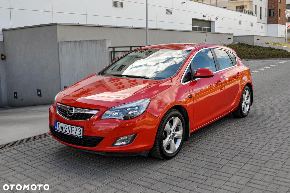 Opel Astra - 1